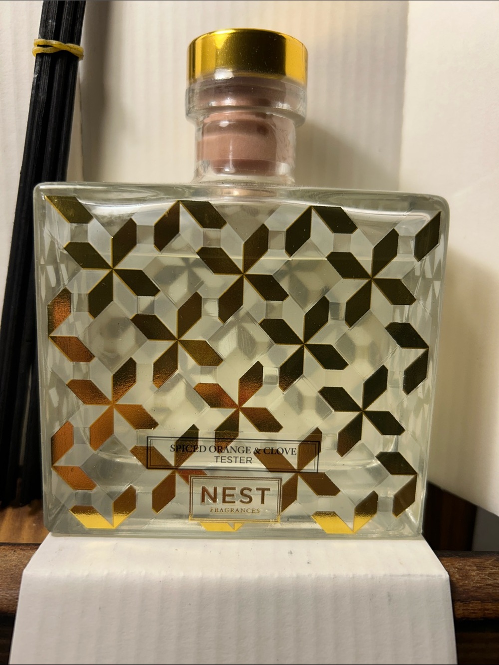 NEST Fragrances Gold-Accent Glass Diffuser Bottle Spiced Orange and Clove